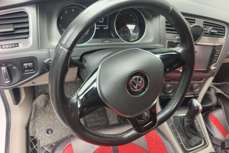 Used Volkswagen Golf 2014 1.4TSI Automatic Comfort Model Steering Wheel