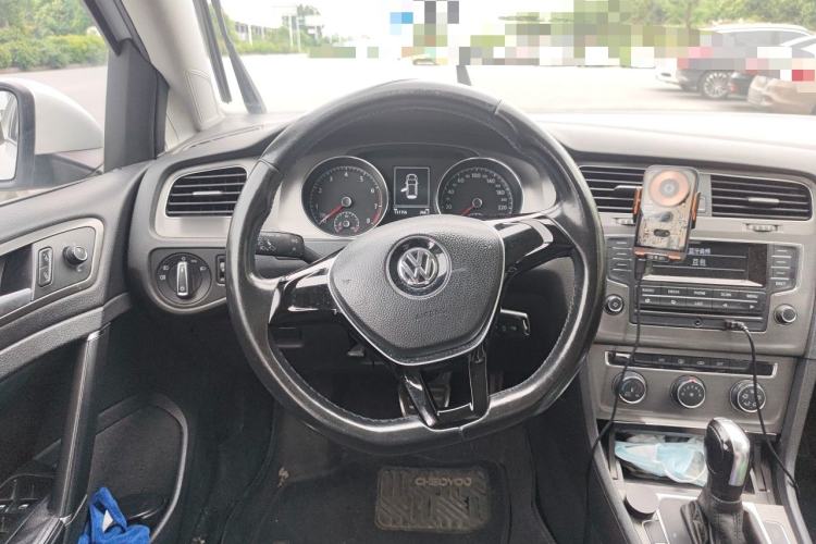 Used Volkswagen Golf 2014 1.4TSI Automatic Comfort Model Steering Wheel