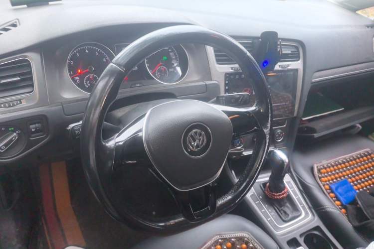 Used Volkswagen Golf 2014 1.4TSI Automatic Comfort Model Steering Wheel