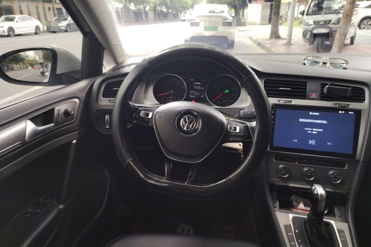 Used Volkswagen Golf 2014 1.4TSI Automatic Comfort Model Steering Wheel