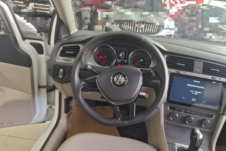 Used Volkswagen Golf 2014 1.4TSI Automatic Comfort Model Steering Wheel