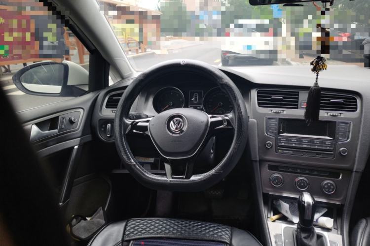 Used Volkswagen Golf 2014 1.4TSI Automatic Comfort Model Steering Wheel
