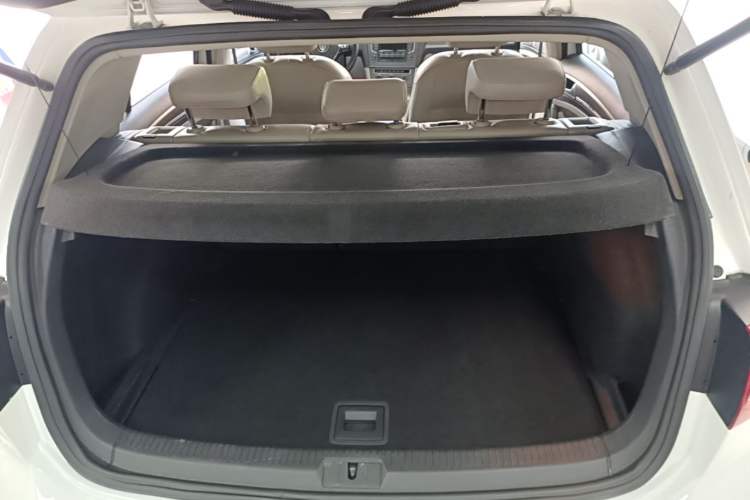Used Volkswagen Golf 2014 1.4TSI Automatic Luxury Model Trunk