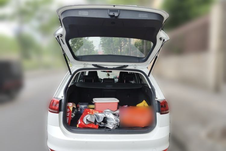 Used Volkswagen Golf 2014 1.4TSI Luxury Travel Edition Trunk