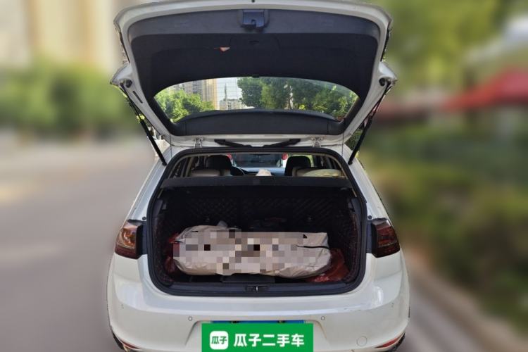 Used Volkswagen Golf 2014 1.4TSI Automatic Luxury Model Trunk
