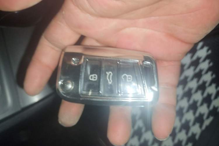 Used Volkswagen Golf 2014 1.4TSI Automatic Comfort Model Vehicle Key