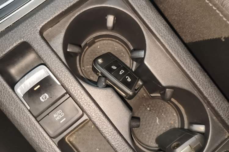 Used Volkswagen Golf 2014 1.4TSI Automatic Luxury Model Vehicle Key