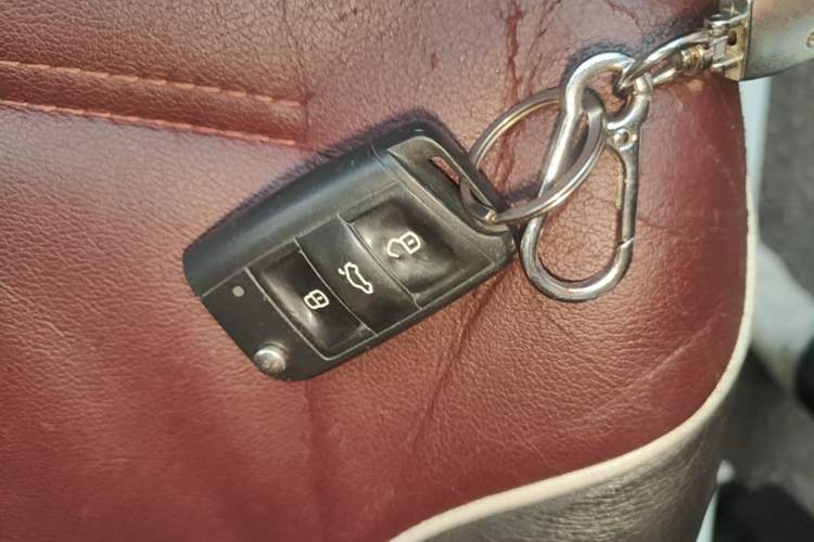 Used Volkswagen Golf 2014 1.4TSI Automatic Comfort Model Vehicle Key