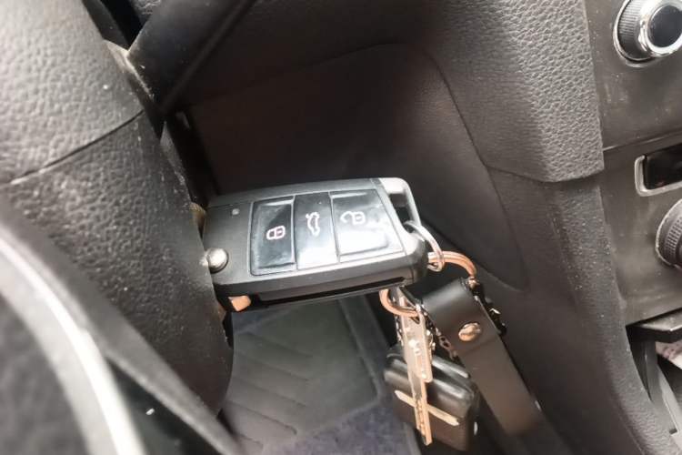Used Volkswagen Golf 2014 1.4TSI Automatic Comfort Model Vehicle Key