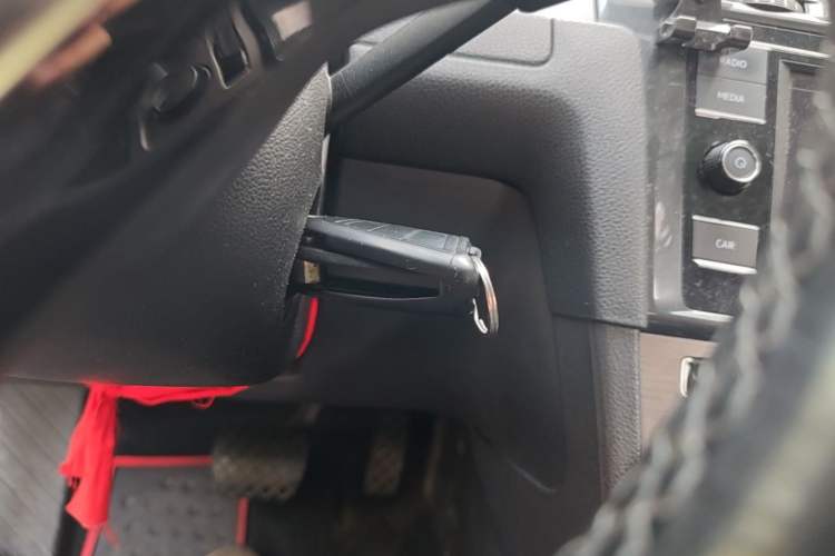 Used Volkswagen Golf 2014 1.4TSI Automatic Comfort Model Vehicle Key