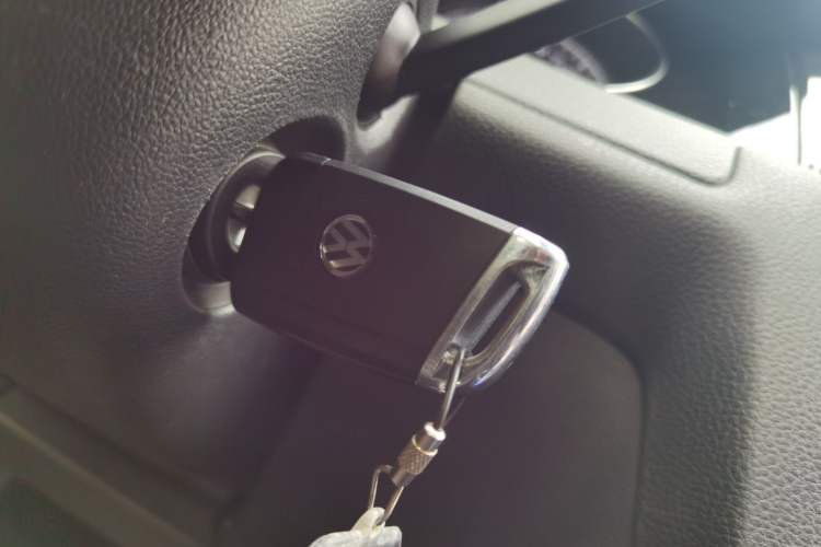 Used Volkswagen Golf 2014 1.4TSI Luxury Travel Edition Vehicle Key