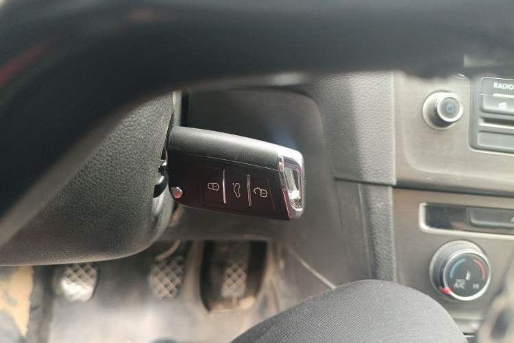 Used Volkswagen Golf 2014 1.4 TSI Manual Comfort Model Vehicle Key