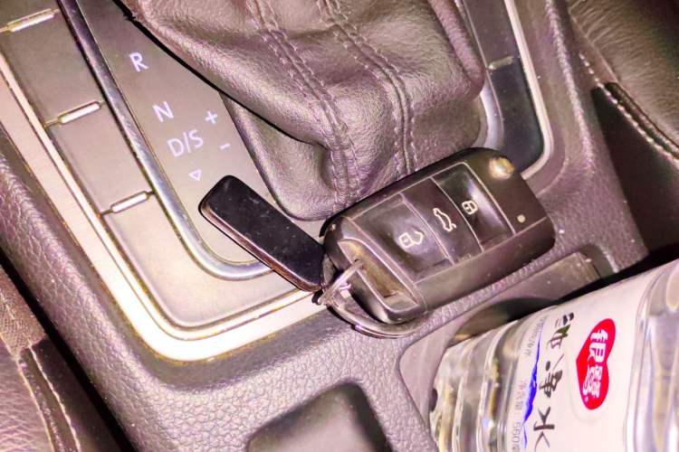 Used Volkswagen Golf 2014 1.4TSI Automatic Luxury Model Vehicle Key