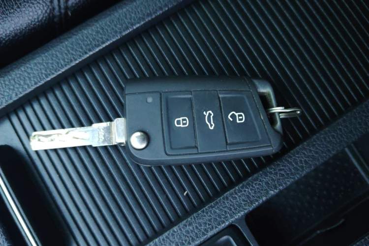 Used Volkswagen Golf 2014 1.4TSI Automatic Comfort Model Vehicle Key