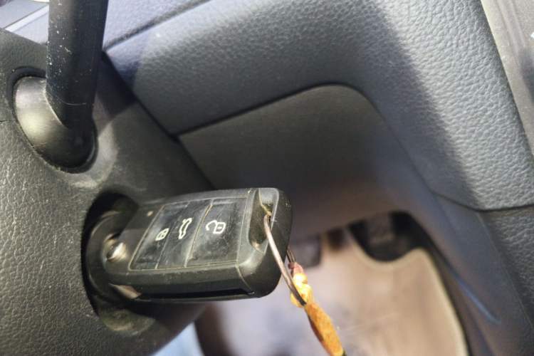 Used Volkswagen Golf 2014 1.4 TSI Manual Comfort Model Vehicle Key