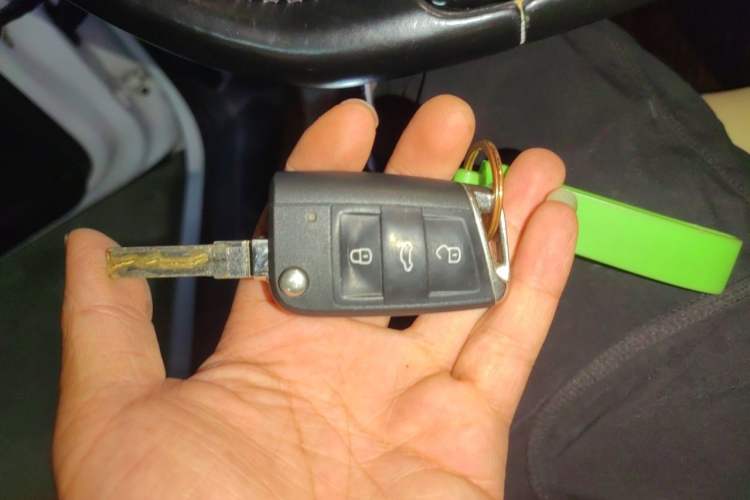 Used Volkswagen Golf 2014 1.6L Automatic Comfort Model Vehicle Key