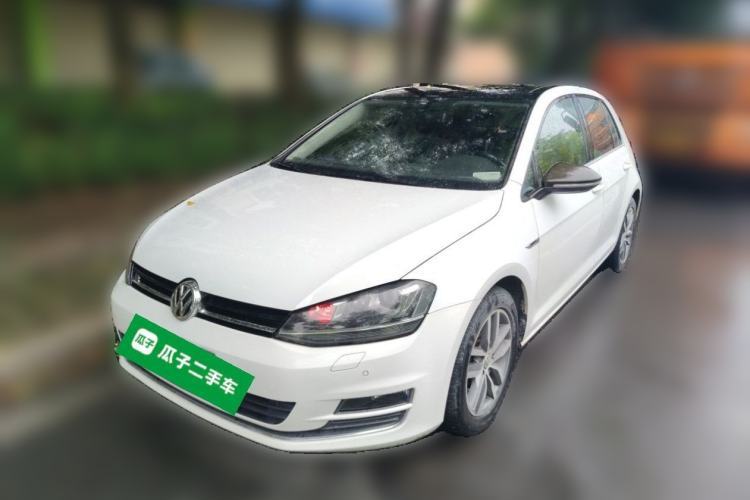 Used Volkswagen Golf 2014 1.4TSI Automatic Flagship Model Guazi used car, China used car export, Used car for sale, Used  cars, Cheapest cars for sale