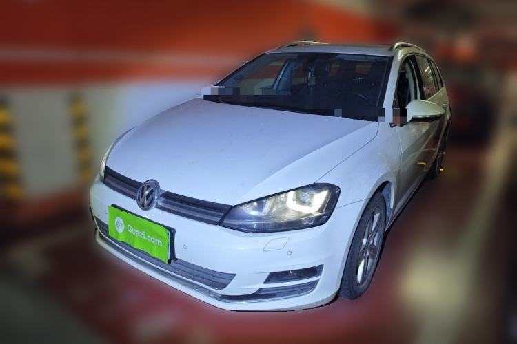Ojetý Volkswagen Golf 2014 1.4TSI Luxury Travel Edition Guazi used car, China used car export, Used car for sale, Used  cars, Cheapest cars for sale