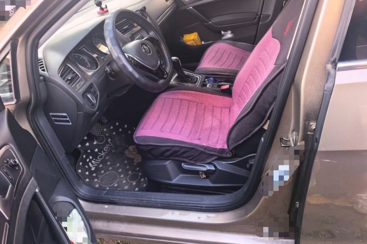 Used Volkswagen Golf 2014 1.4TSI Automatic Comfort Model Driver Seat