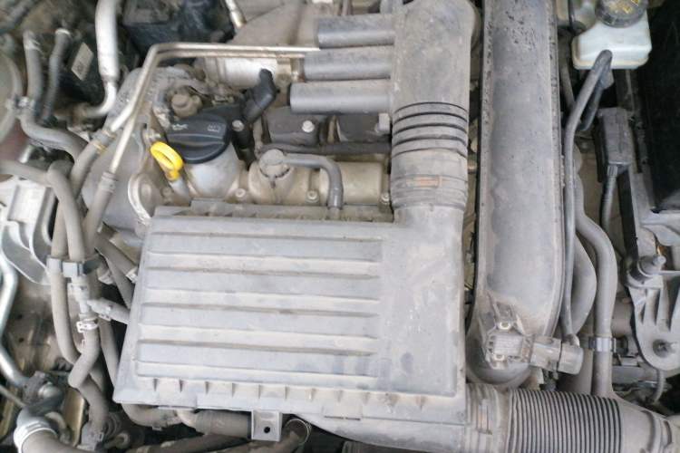 Used Volkswagen Golf 2014 1.4TSI Automatic Comfort Model Engine Bay