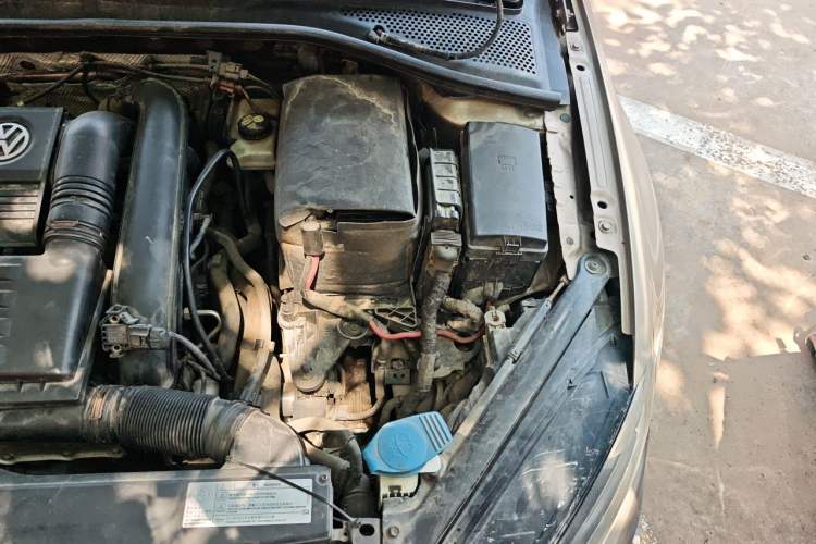 Used Volkswagen Golf 2014 1.4TSI Automatic Flagship Model Engine Bay Left