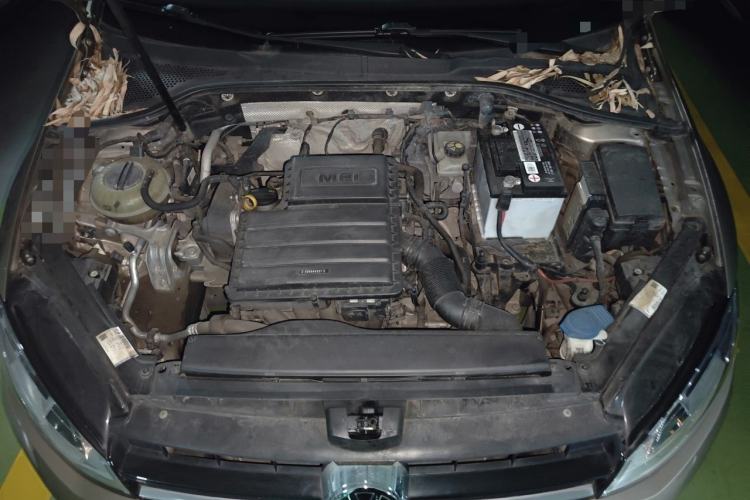 Used Volkswagen Golf 2014 1.6L Automatic Comfort Model Engine Bay