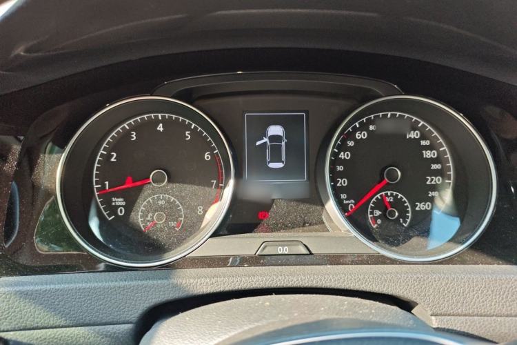 Used Volkswagen Golf 2014 1.4TSI Automatic Flagship Model Instrument Cluster