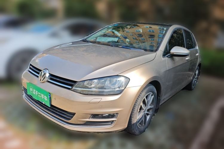 Used Volkswagen Golf 2014 1.4TSI Automatic Flagship Model Guazi used car, China used car export, Used car for sale, Used cars, Cheapest cars for sale