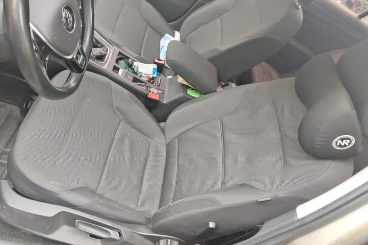 Used Volkswagen Golf 2014 1.6L Automatic Comfort Model Left Front Seat