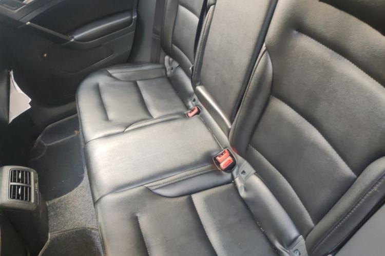 Used Volkswagen Golf 2014 1.4TSI Automatic Comfort Model Left Rear Seat