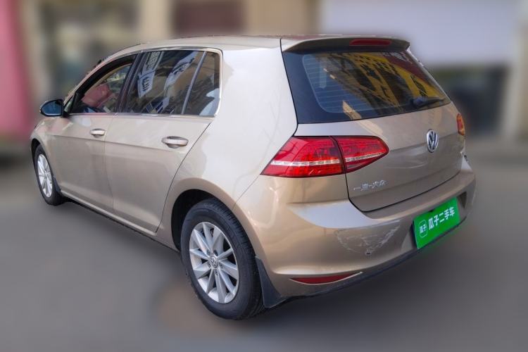 Used Volkswagen Golf 2014 1.6L Manual Fashion Edition Rear Left 45 Deg
