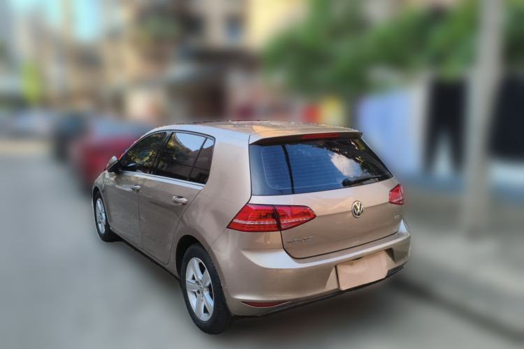 Used Volkswagen Golf 2014 1.6L Automatic Comfort Model Rear Left 45 Deg