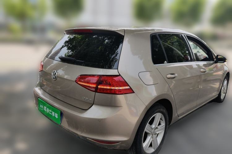 Used Volkswagen Golf 2014 1.6L Automatic Comfort Model Rear Right 45 Deg