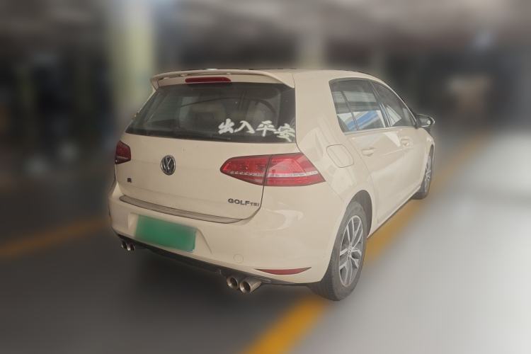 Used Volkswagen Golf 2014 1.4TSI Automatic Comfort Model Rear Right 45 Deg