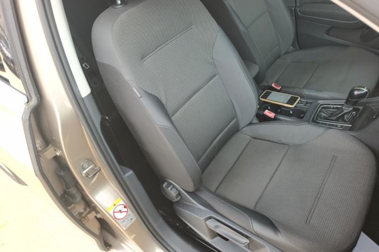 Used Volkswagen Golf 2014 1.4TSI Automatic Comfort Model Right Front Seat