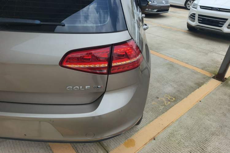 Used Volkswagen Golf 2014 1.4TSI Automatic Comfort Model Right Rear Taillight