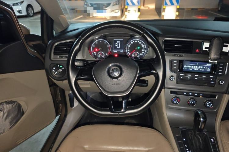 Used Volkswagen Golf 2014 1.4TSI Automatic Comfort Model Steering Wheel