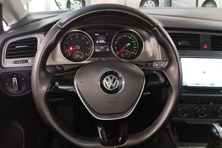 Used Volkswagen Golf 2014 1.4TSI Automatic Comfort Model Steering Wheel