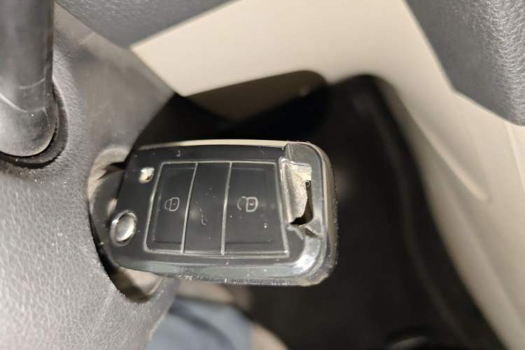 Used Volkswagen Golf 2014 1.4TSI Automatic Comfort Model Vehicle Key