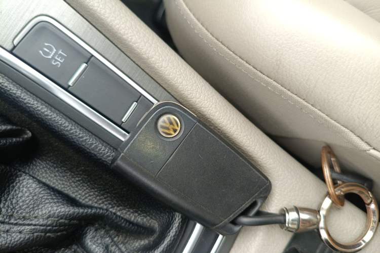 Used Volkswagen Golf 2014 1.4TSI Automatic Luxury Model Vehicle Key