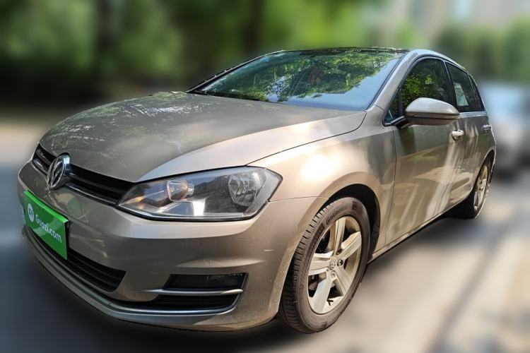 Ojetý Volkswagen Golf 2014 1.6L Automatic Comfort Model Guazi used car, China used car export, Used car for sale, Used  cars, Cheapest cars for sale