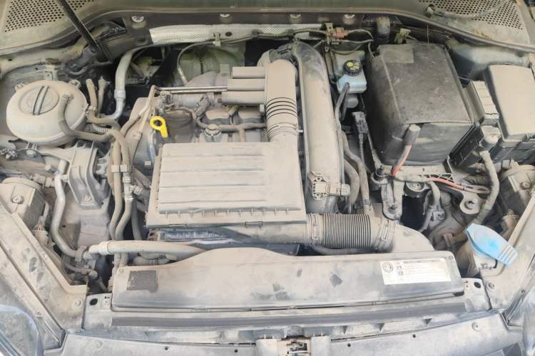 Used Volkswagen Golf 2015 1.4TSI Comfort Travel Edition Engine Bay