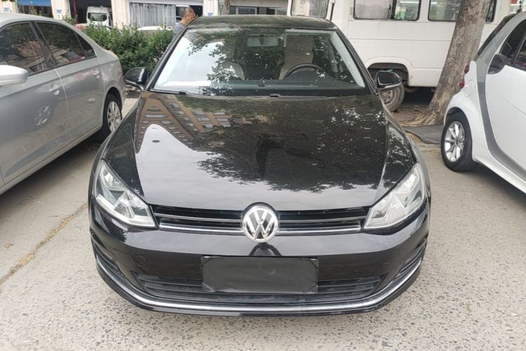 Used Volkswagen Golf 2015 1.6L Automatic Comfort Model Front