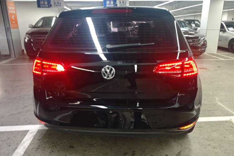 Used Volkswagen Golf 2015 1.6L Automatic Comfort Model Rear