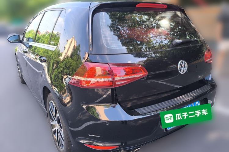 Used Volkswagen Golf 2015 1.4TSI Automatic R-Line Rear Left 45 Deg