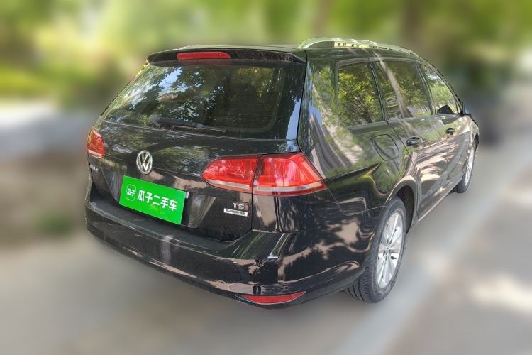 Used Volkswagen Golf 2015 1.4TSI Comfort Travel Edition Rear Right 45 Deg