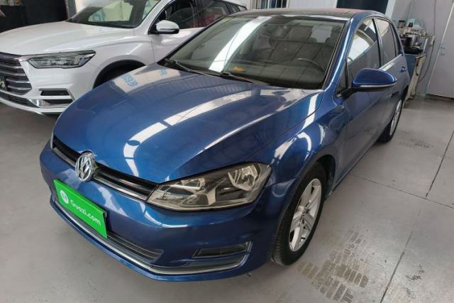 Ojetý Volkswagen Golf 2015 1.4TSI Automatic Comfort Model