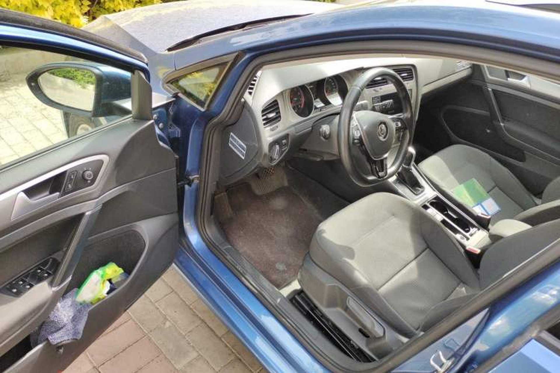 Used Volkswagen Golf 2015 1.4TSI Comfort Travel Edition Driver Seat