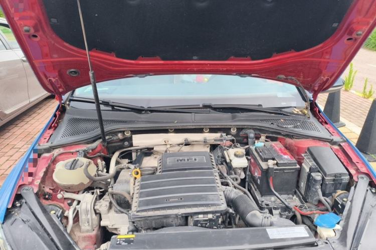 Used Volkswagen Golf 2015 1.6L Automatic Comfort Model Engine Bay
