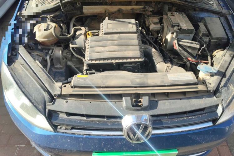 Used Volkswagen Golf 2015 1.6L Automatic Comfort Model Engine Bay